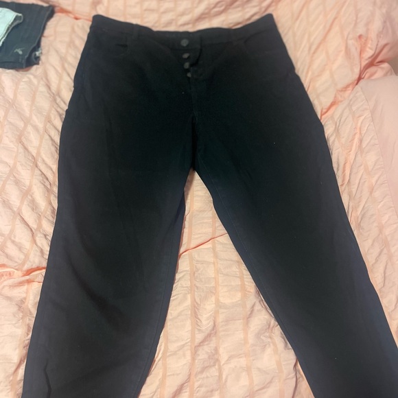 Black Demin - Picture 2 of 3